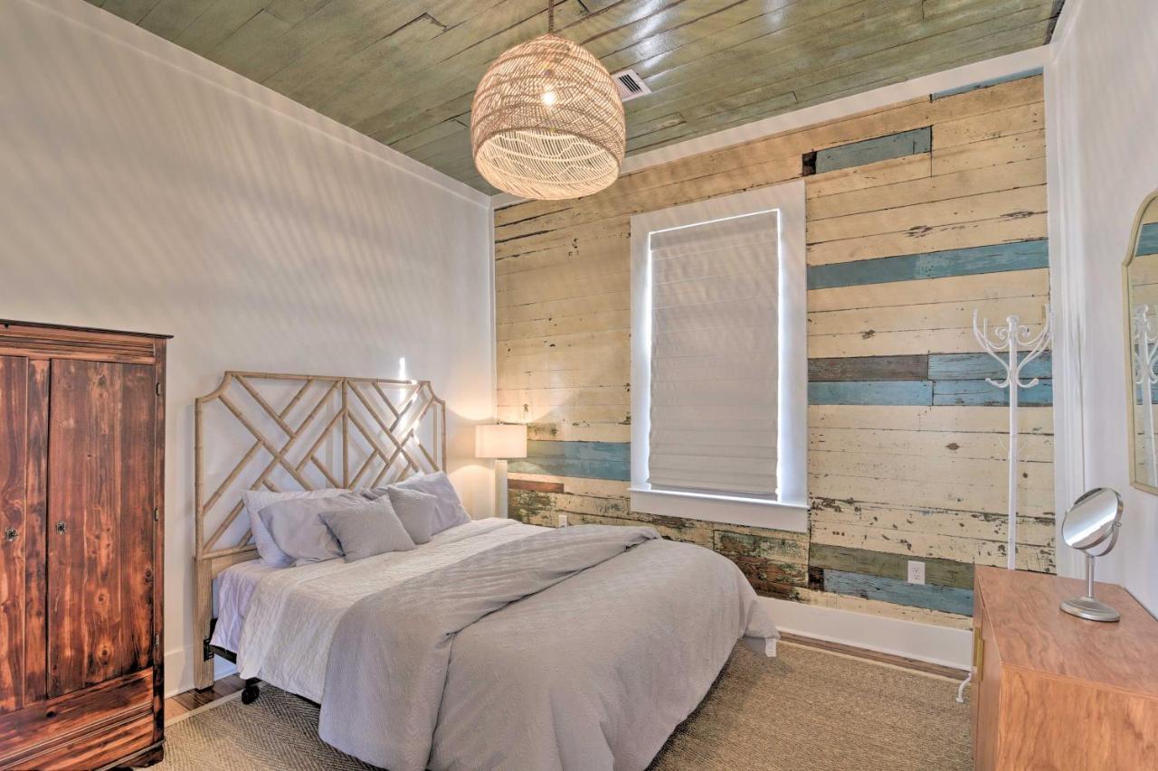 Bright Galveston Cottage Close To Beach And Strand ภายนอก รูปภาพ